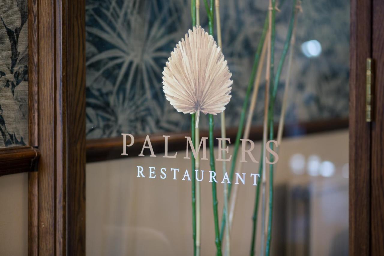 Falls & Restaurant 4*