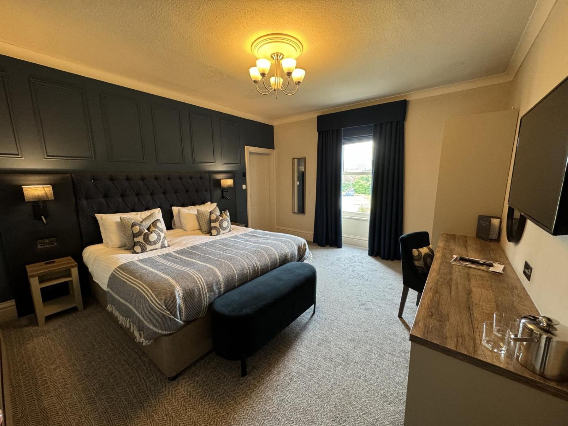 Hotel Falls & Restaurant 4*
